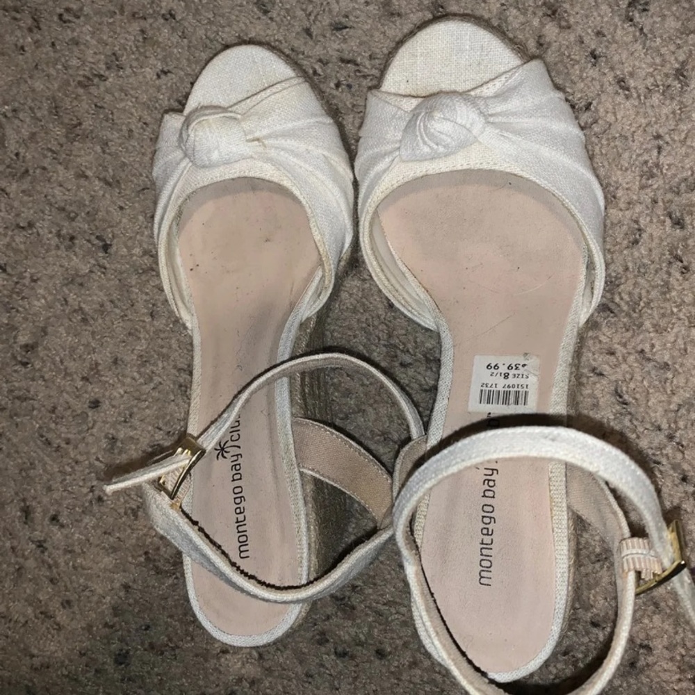 Montego Bay Club white wedges